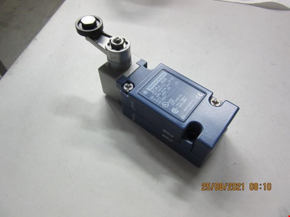Used Euchner Position switch, safety switches, for Sale (Auction Premium) | NetBid Industrial Auctions